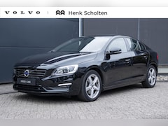 Volvo S60 - T2 Automaat Polar+ Dynamic | Schuif-Kantel Dak | Stoelverwarming | Parkeercamera | Verwarm