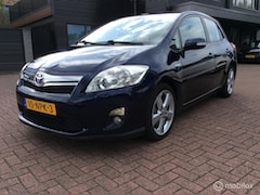 Toyota Auris - 1.8 Full Hybrid Executive Half Leder Nav Camera nap