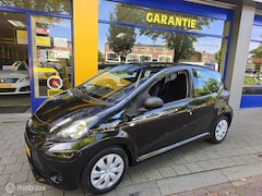 Toyota Aygo - 1.0 VVT-i Now