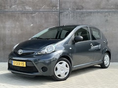 Toyota Aygo - 1.0 VVT-i Now 5 Deurs | Dealer OH | Airco | Org. NL