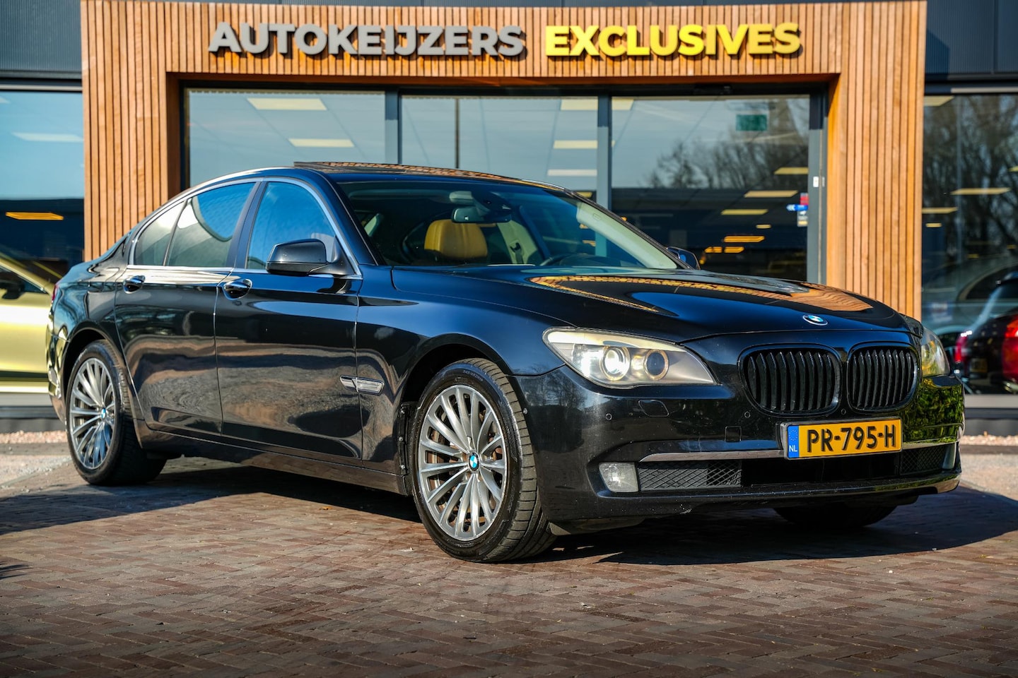 BMW 7-serie - 730d High Executive Schuifdak Keyless Lane Assist HUD Leer Stoelverw. 19''LM - AutoWereld.nl