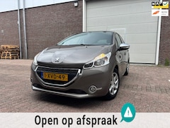 Peugeot 208 - 1.2 VTi Style - NAVI - Airco - Cruise - Garantie 3maanden