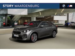 BMW X2 - sDrive20i M Sport Pro / Panoramadak / 20 inch / Trekhaak / Innovation Pack / Stoel Verwarm