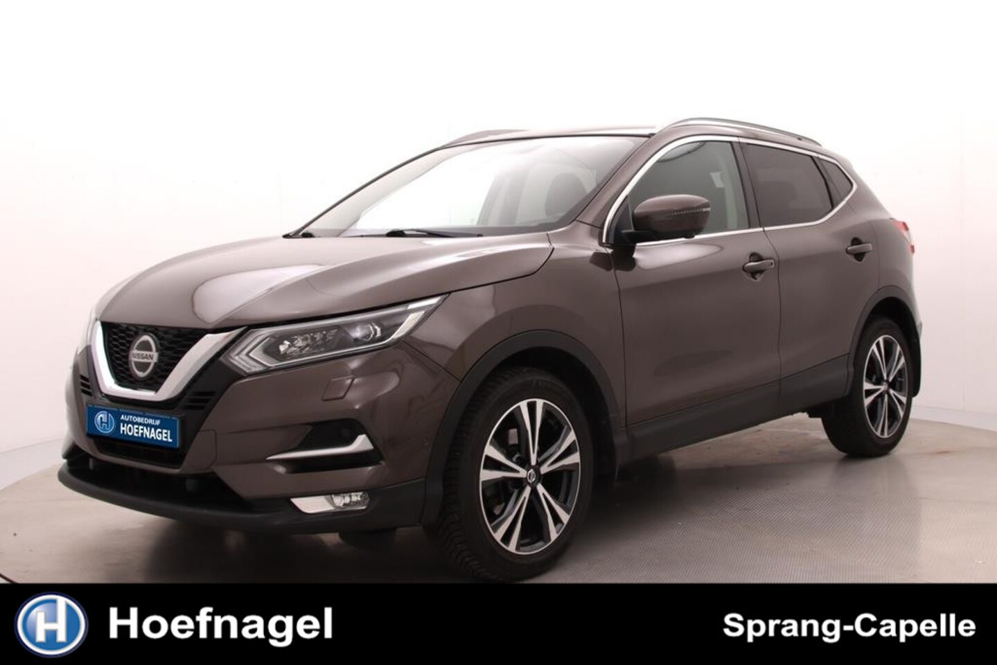 Nissan Qashqai - 1.3 DIG-T Tekna | Adaptive Cruise | Camera | Stoelverw. | CarPlay - AutoWereld.nl