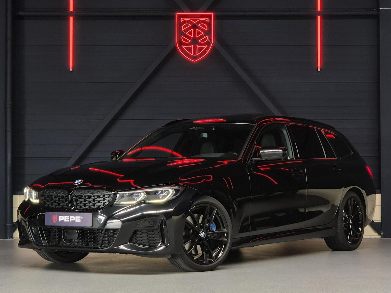 BMW 3-serie Touring - M340i xDrive|PANO|H&K|HUD|LASER - AutoWereld.nl