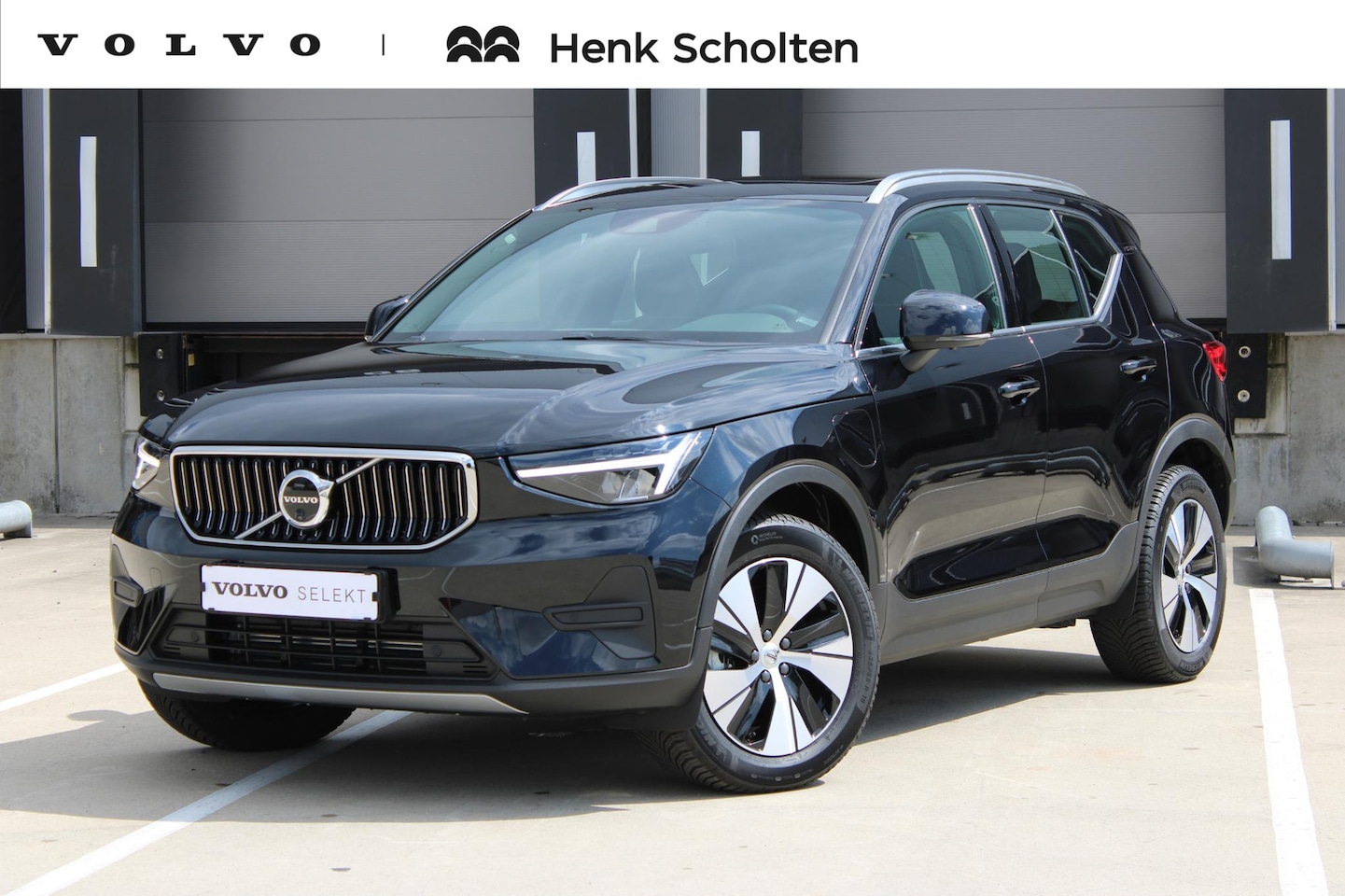 Volvo XC40 - 1.5 T4 Recharge Inscription Adaptive Cruise & Pilot Assist | Schuif-/kanteldak | Premium H - AutoWereld.nl
