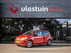 Volkswagen Up! - 1.0 groove up BlueMotion , Pano, PDC, Cruise, 1e eigenaar, Fender