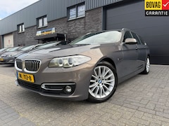 BMW 5-serie Touring - 528i Luxury Edition | AUTOMAAT | 2E EIGENAAR | 12MND GARANTIE | LEDER | CRUISE | NAVI | PD