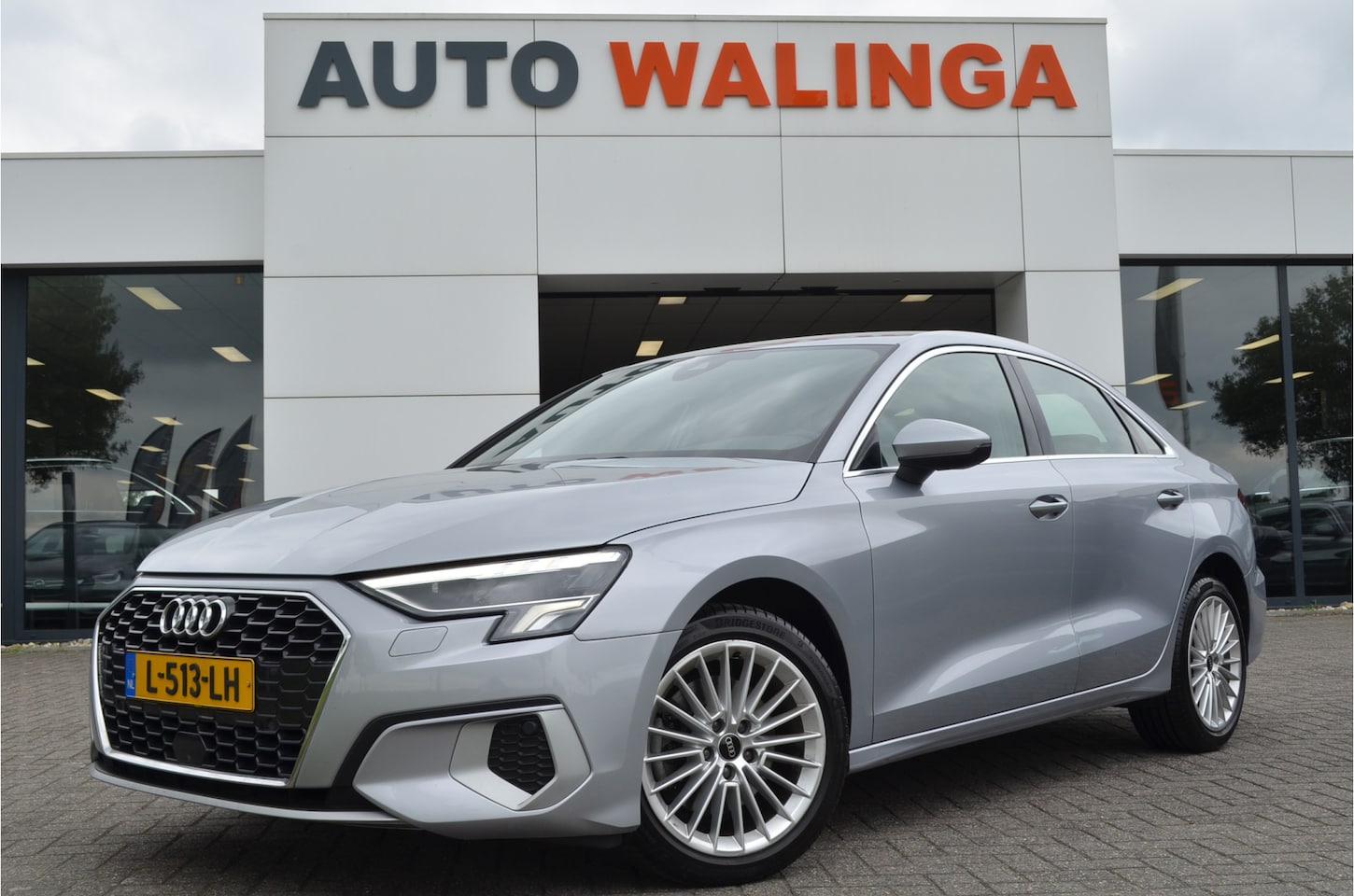 Audi A3 Limousine - 35 TFSI Business edition Virtual Cockpit | Carplay | Sportstoelen | Navi | NL auto | LED k - AutoWereld.nl