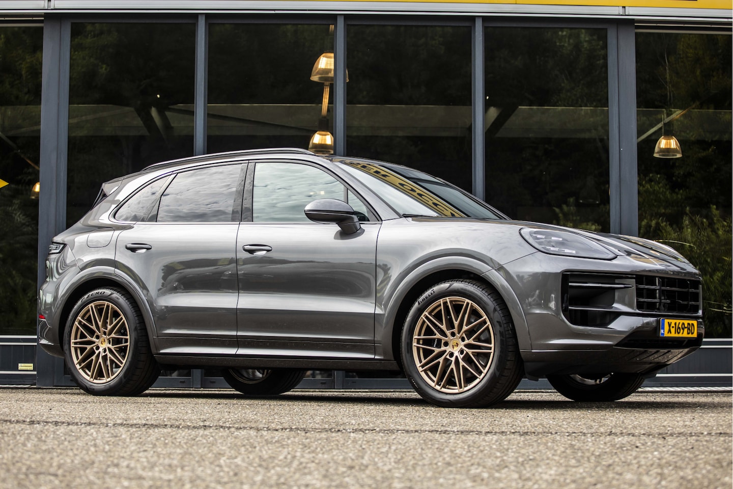 Porsche Cayenne - 3.0 E-Hybrid Nieuw model - AutoWereld.nl