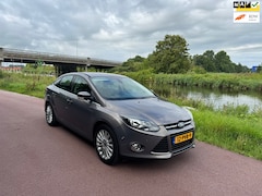 Ford Focus - 1.6 TI-VCT First Edition|Airco|NW APK|Dis=V.V|