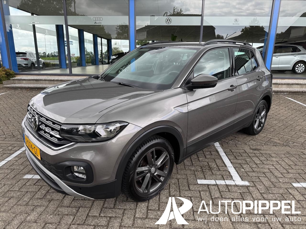 Volkswagen T-Cross - 1.0 TSI Life | Navi | App Conn. | Aur camera | DAB - AutoWereld.nl