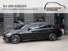 BMW 3-serie - 318i Sportline Carplay Sportstoelen Leder/Stof NaviPro 19inch LM Velgen Privacy Glass Shad