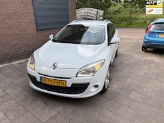 Renault Mégane Estate - 2.0 Privilége