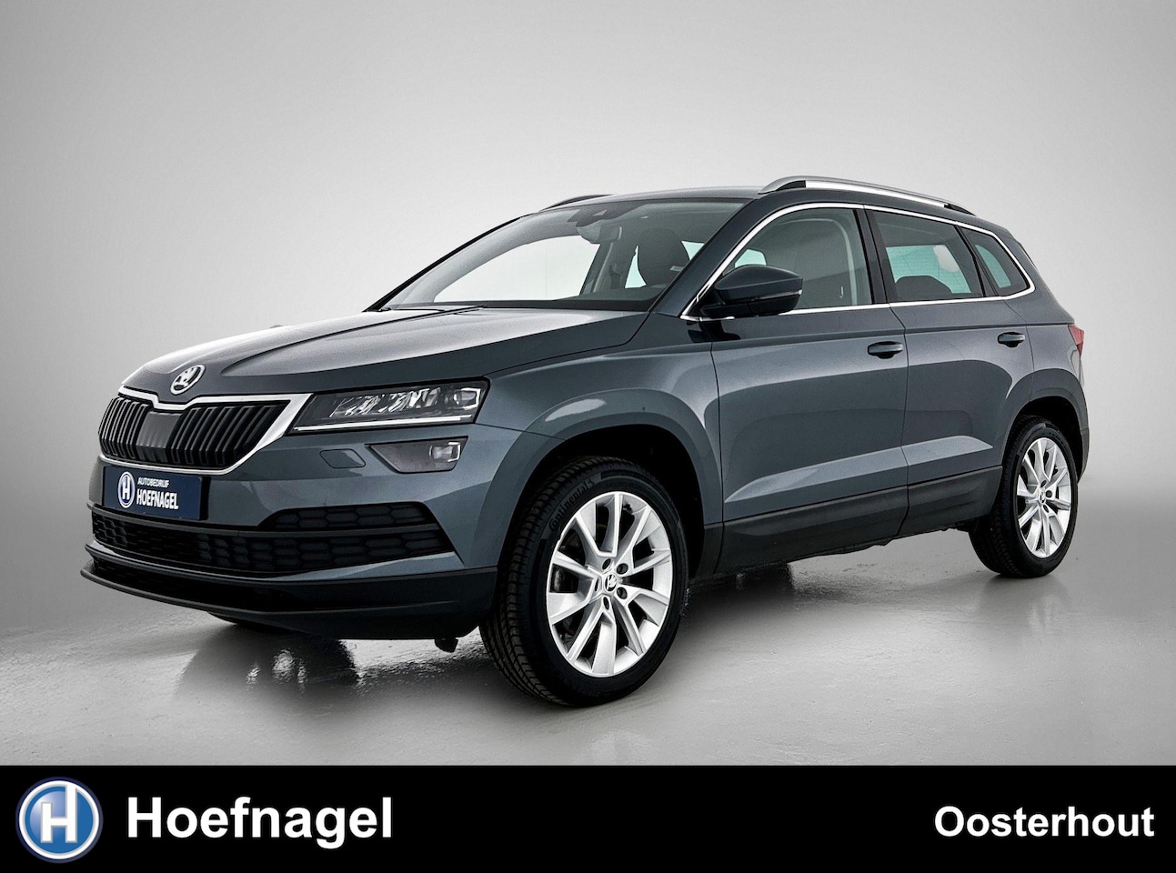 Skoda Karoq - 1.0 TSI Style Business Automaat | Stoelverwarming | Adaptive Cruise Control | Apple CarPla - AutoWereld.nl