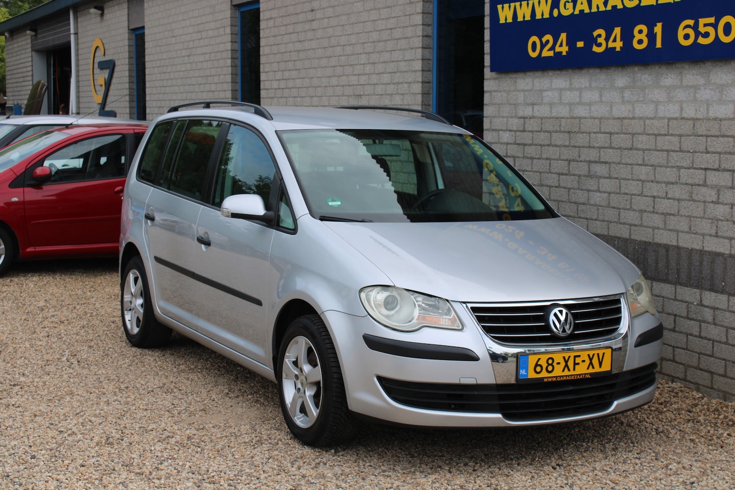Volkswagen Touran - 1.6 Optive2 Dealer onderhouden Trekhaak - AutoWereld.nl