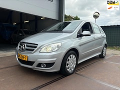 Mercedes-Benz B-klasse - 180 Airco Trekhaak Nette Auto
