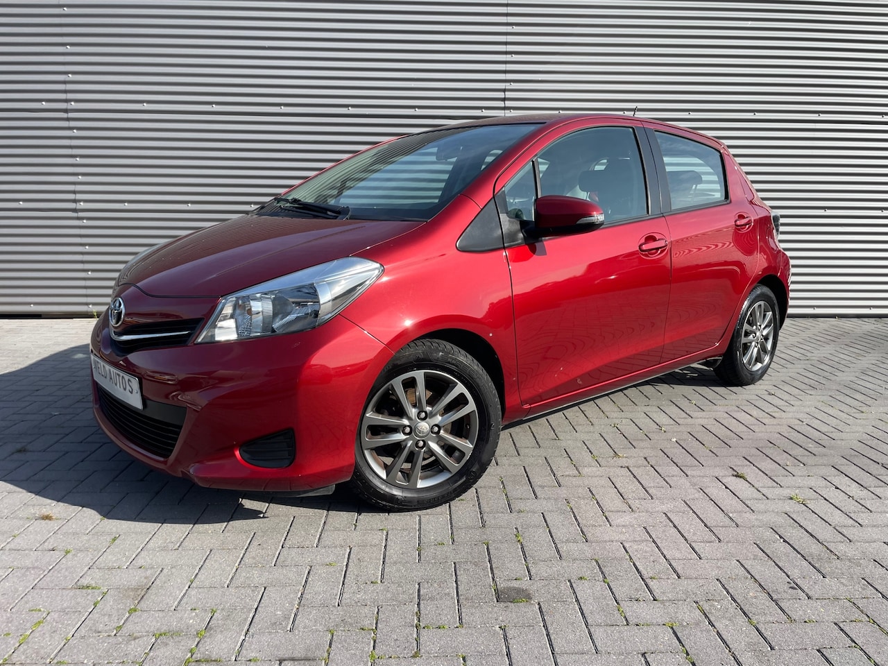 Toyota Yaris - 1.0 VVT-i Aspiration bouwjaar 2014 ( dealer onderhouden ) - AutoWereld.nl