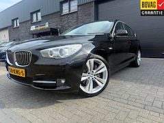 BMW 5-serie Gran Turismo - 535i High Executive | AUTOMAAT | 2E EIGENAAR | 12MND GARANTIE | LEDER | NAVI | NW APK |