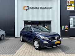 Volkswagen T-Roc - 1.5 TSI Style Business / Camera / Carplay / Virtual / Trekhaak / Cruise / NAP