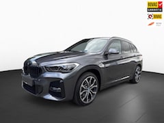 BMW X1 - XDrive25e M Sport |Shadow-line|Carplay|NAVI|Stoelv