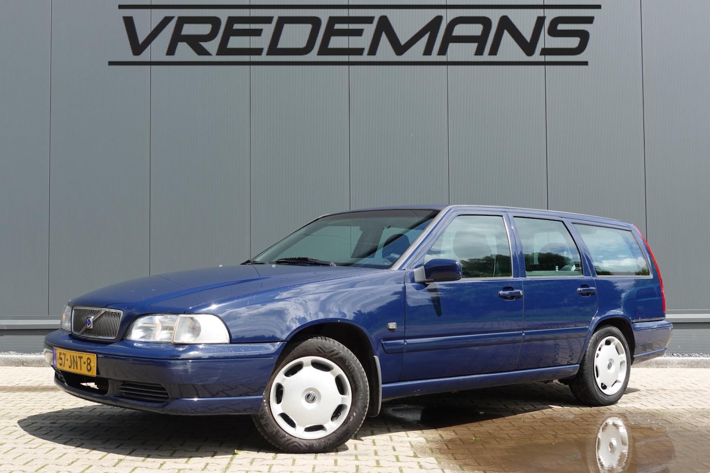 Volvo V70 - 2.5-20V AIRCO - AutoWereld.nl