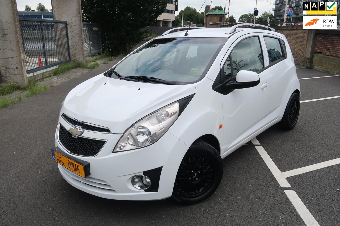 Chevrolet Spark - 1.0 16V LS Bi-Fuel NAP - AutoWereld.nl