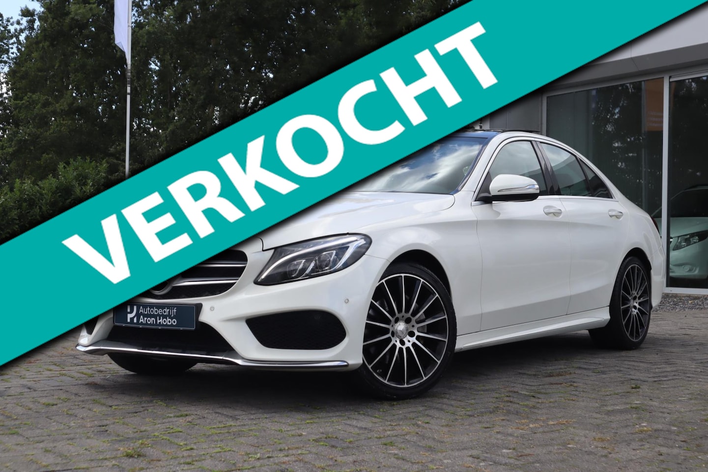 Mercedes-Benz C-klasse - 200 AMG Pano, Comand, Keyless, Sfeerverlichting, Stoelverwarming - AutoWereld.nl