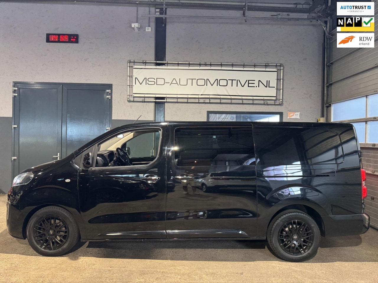 Opel Vivaro - 2.0 CDTI L3H1 DC Innovation 1e Eigenaar NAP - AutoWereld.nl