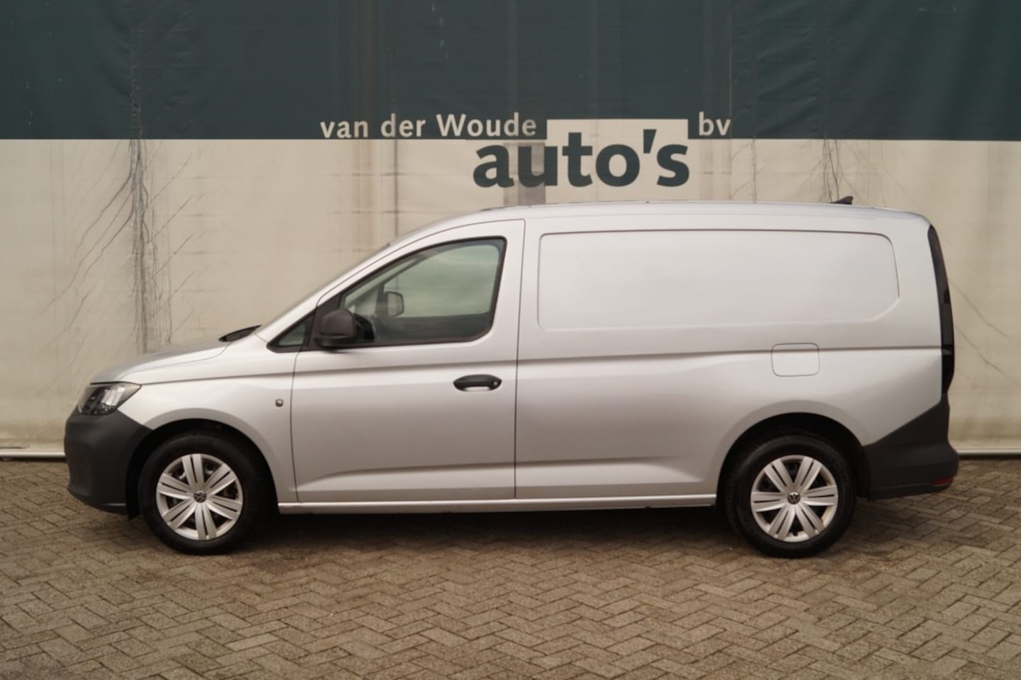 Volkswagen Caddy Cargo Maxi - 2.0 TDI DSG Comfort -NAVI-PDC- - AutoWereld.nl