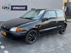 Toyota Starlet - 1.3-16V Black