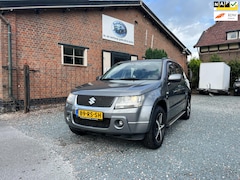 Suzuki Grand Vitara - 2.0-16V Exclusive ( 4x4 + Trekhaak )