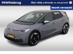 Volkswagen ID.3 - First Max 58 kWh / Panoramadak / LED / Elek verstelbare Bestuurdersstoel / Navigatie / Cam