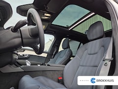Volvo XC90 - T8 Ultra Dark | Navy Herringbone Weave textiel bekleding | Pano | HarmanKardon | 22" | BLI