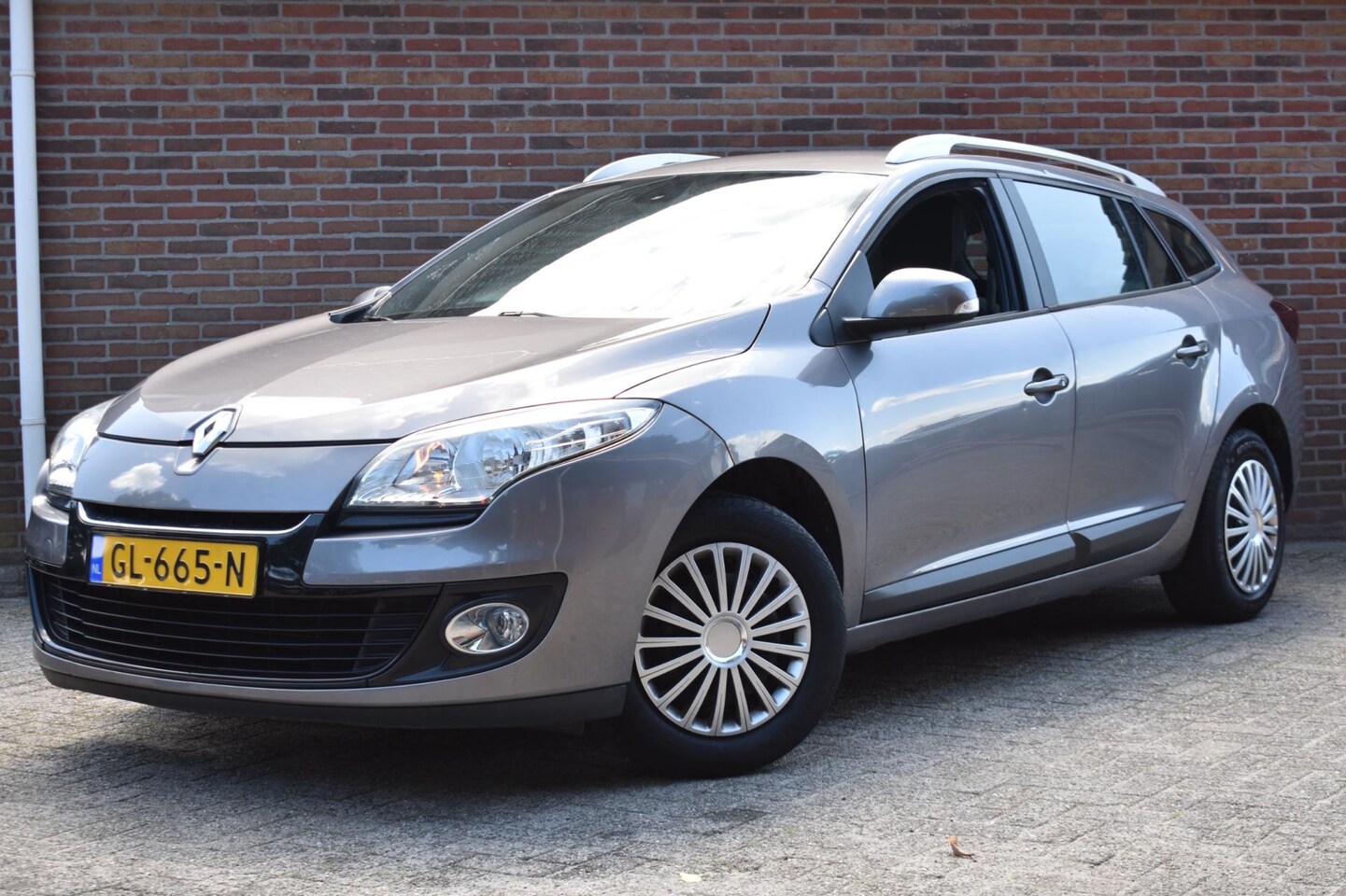 Renault Mégane Estate - 1.2 TCe Expression '13 MOTOR DEFECT!!! - AutoWereld.nl