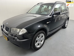 BMW X3 - 3.0i Executive # Leder # Pano # Xenon # Navi # Cruise # Lmv