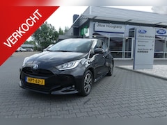 Toyota Yaris - 1.5 Hybrid TeamD ADAPTIEVE CRUISE, CLIMA, CAMERA, PDC V&A, STOELVERWARMING, 23.224KM