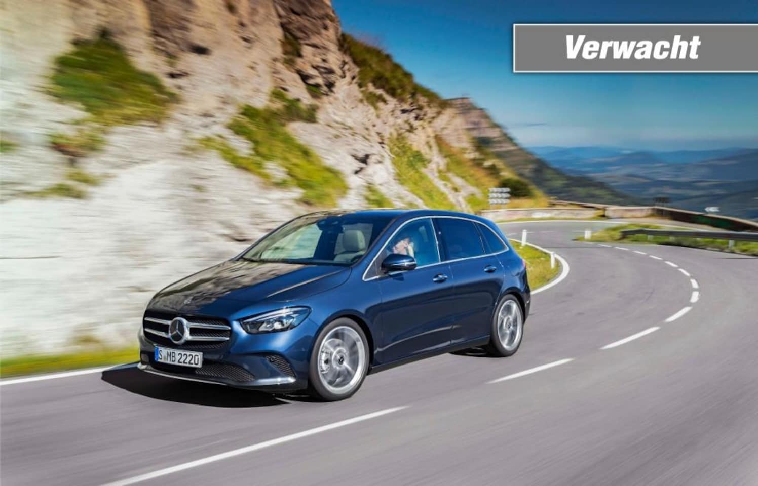 Mercedes-Benz B-klasse - 180 AMBITION automaat trekhaak - AutoWereld.nl