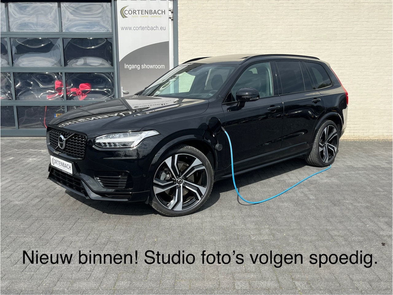Volvo XC90 - 2.0 T8 Recharge AWD R-Design | Luchtvering | Panorama dak | Stoel verkoeling | Bowers&Wilk - AutoWereld.nl