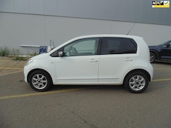 Volkswagen Up! - 1.0 move up BlueMotion met navi airco 12-2012