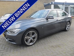 BMW 3-serie - 320i EfficientDynamics Edition Upgrade Edition-M-STYLE-NEDERL