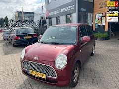 Daihatsu Trevis - 1.0 3 maanden garantie nieuwe apk aflevering beurt compleet gereinigd en gepoetst nieuwe k