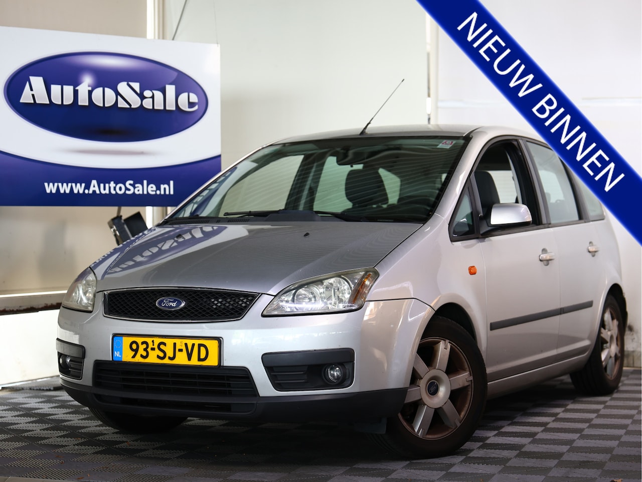 Ford Focus C-Max - 1.8 Futura NAP APK-2/2026 TREKHAAK AIRCO CRUISE '06 - AutoWereld.nl