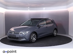 Volkswagen Golf - 1.4 eHybrid Style 204 pk Automaat (DSG) | Navigatie | Panoramadak | Elektr. trekhaak | Par