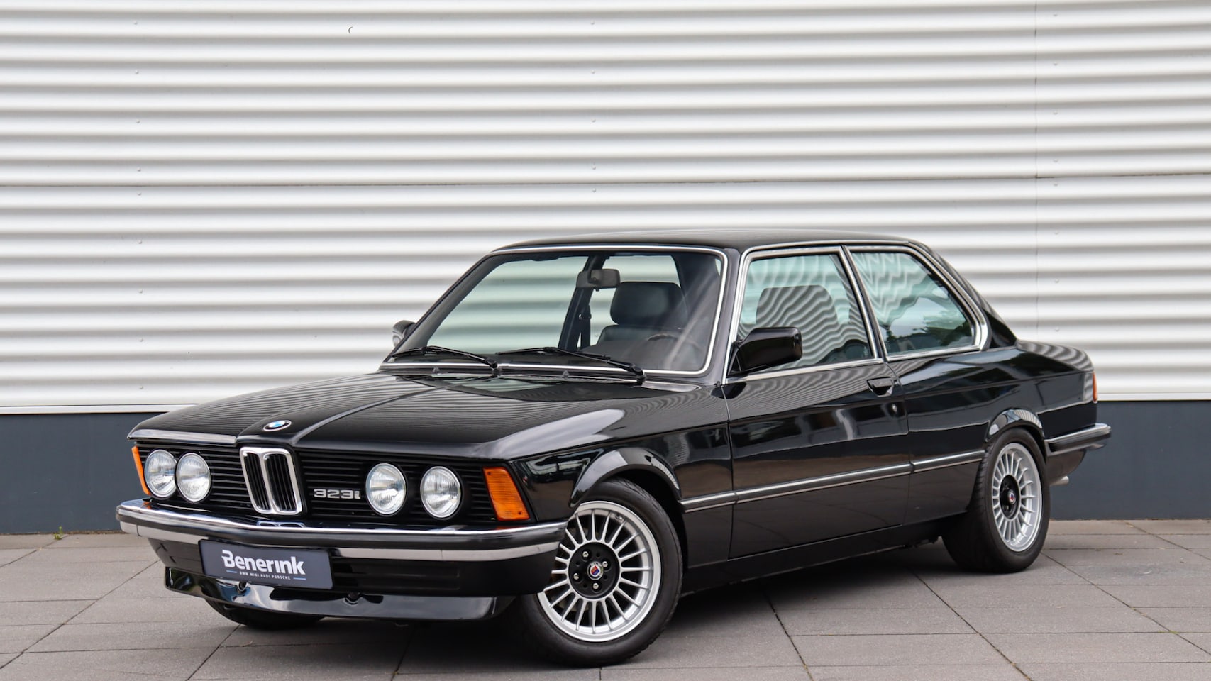 BMW 3-serie - 323i 323i - AutoWereld.nl