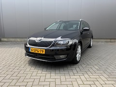 Skoda Octavia Combi - 1.4 TSI Greentech Elegance Businessline