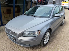 Volvo V50 - 2.4 Kinetic Automaat LEER / SUNROOF / YOUNGTIMER