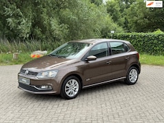 Volkswagen Polo - 1.2 TSI Highline 110PK I CRUISE I PDC I CLIMA I 2 JAAR APK I 6BAK