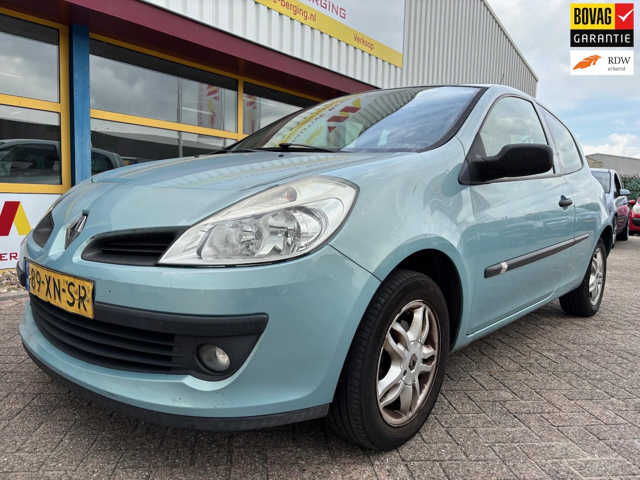 Renault Clio - 1.2-16V Business Line airco - AutoWereld.nl