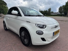 Fiat 500e - 3+1 ICON 42KWH 118PK VIRTDASH/NAV/ACARPLAY